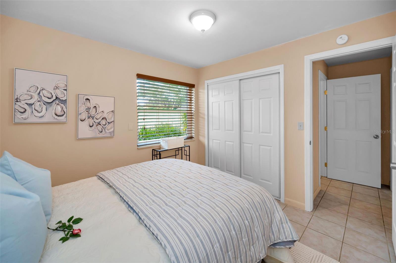 Image 35 of 67 For 2275 Willowbrook Drive