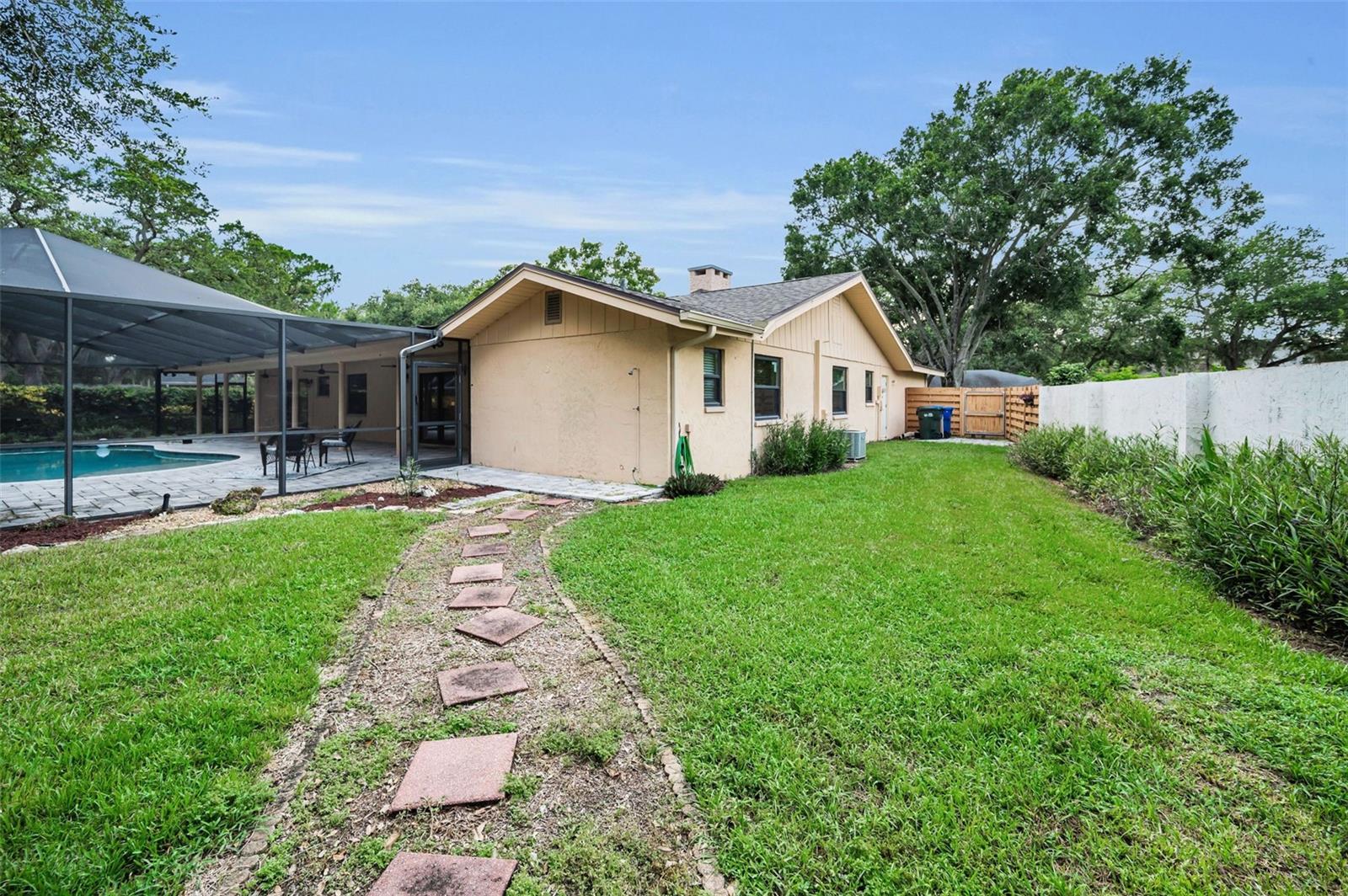 Image 57 of 67 For 2275 Willowbrook Drive