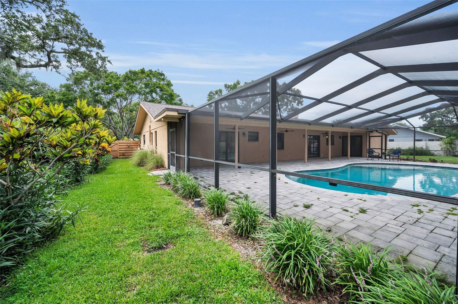 Image 58 of 67 For 2275 Willowbrook Drive
