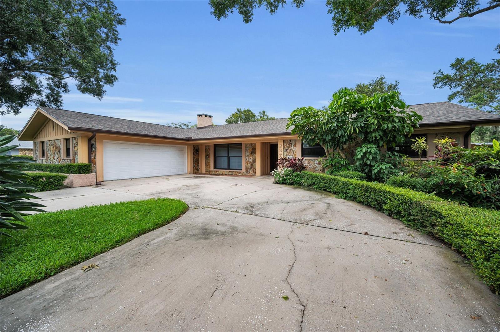 Image 61 of 67 For 2275 Willowbrook Drive
