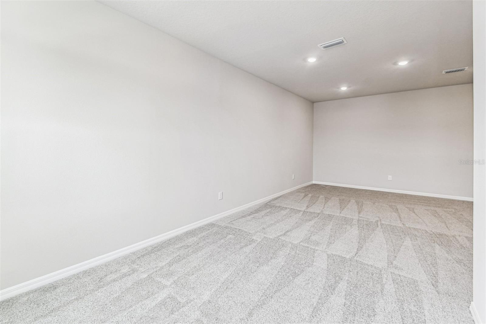 Image 20 of 50 For 5951 Bristle Oak Street