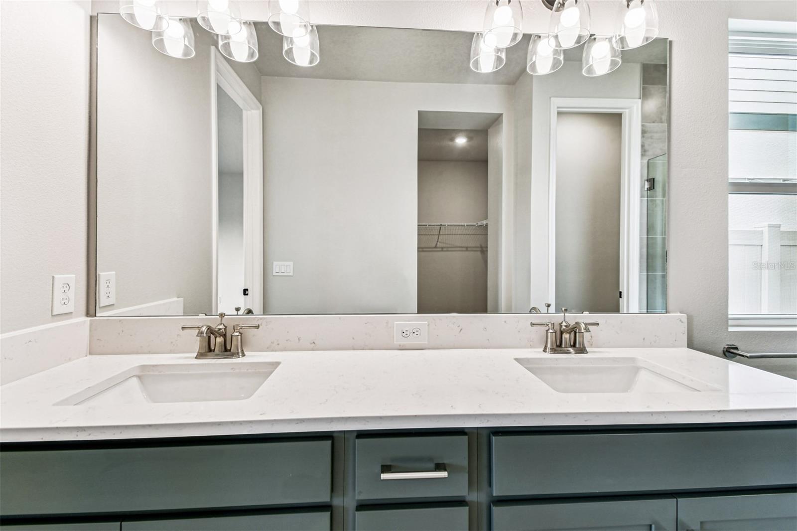 Image 26 of 50 For 5951 Bristle Oak Street