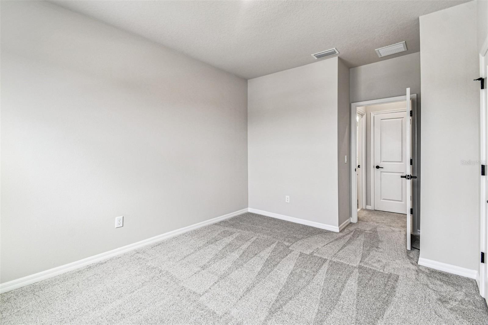 Image 34 of 50 For 5951 Bristle Oak Street