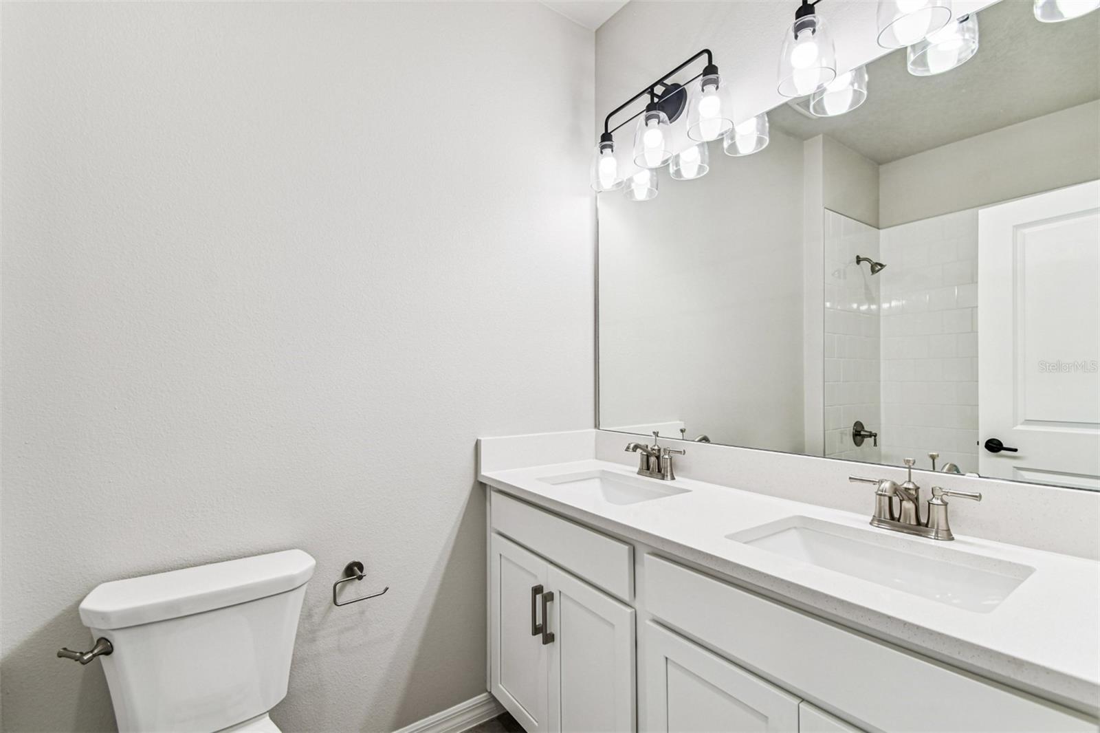 Image 35 of 50 For 5951 Bristle Oak Street