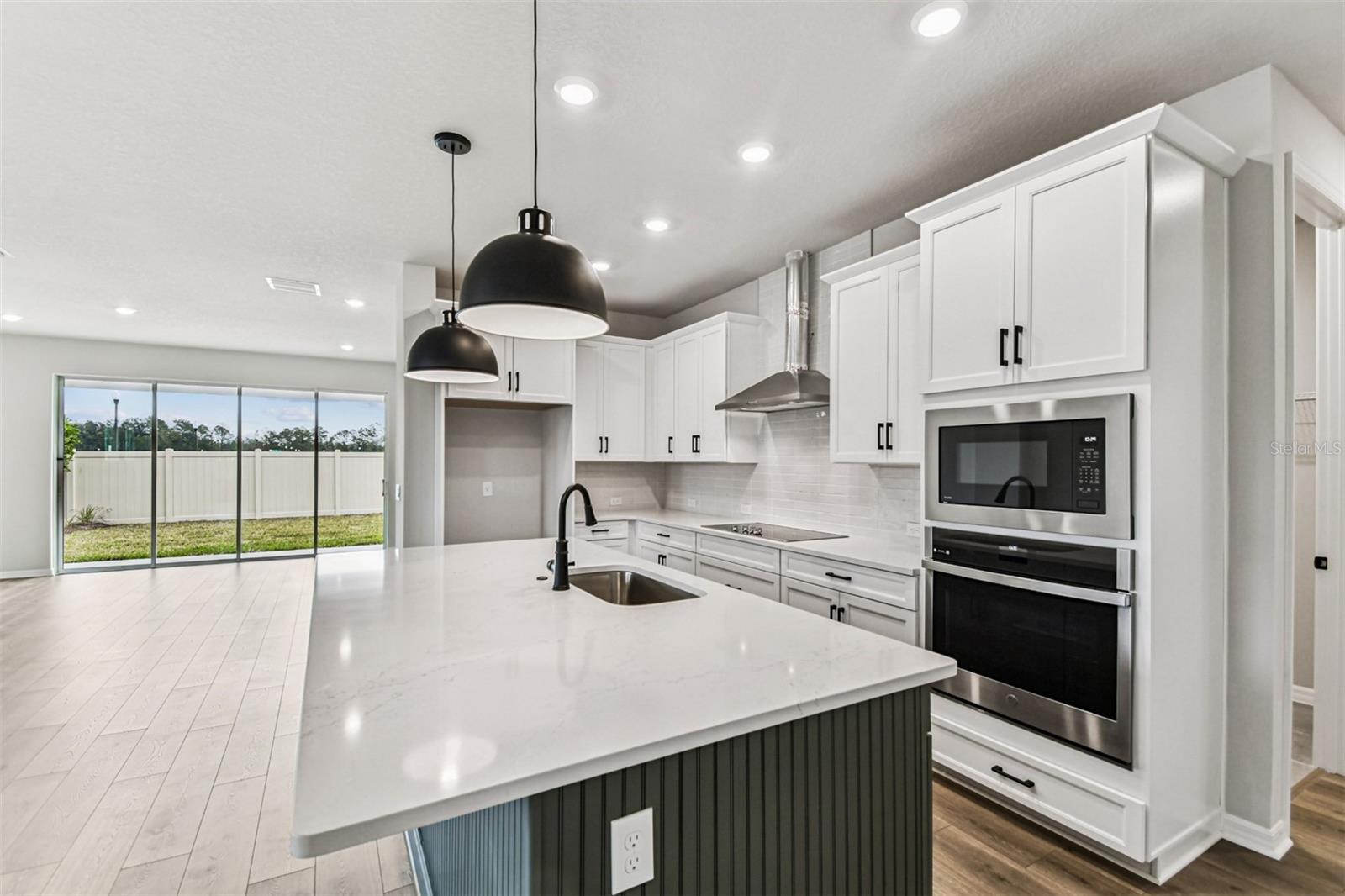 Image 6 of 50 For 5951 Bristle Oak Street