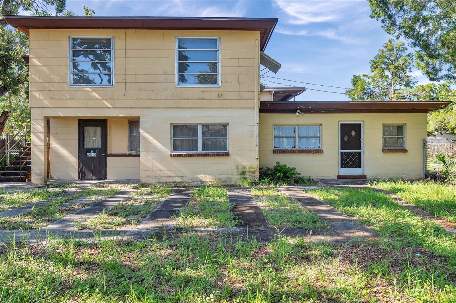 Image 3 of 36 For 7180 50th Avenue N