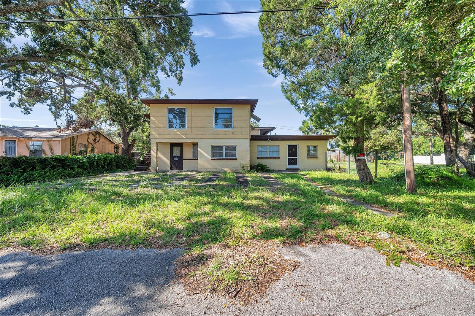 Image 4 of 36 For 7180 50th Avenue N