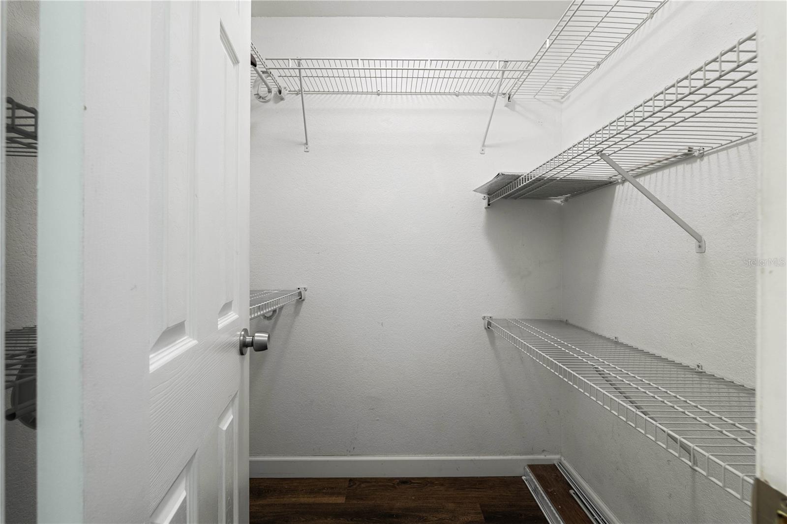 Image 13 of 25 For 10263 Gandy Boulevard N 2405