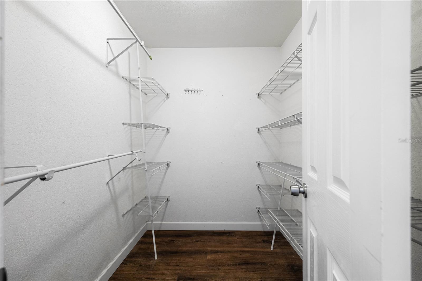Image 17 of 25 For 10263 Gandy Boulevard N 2405