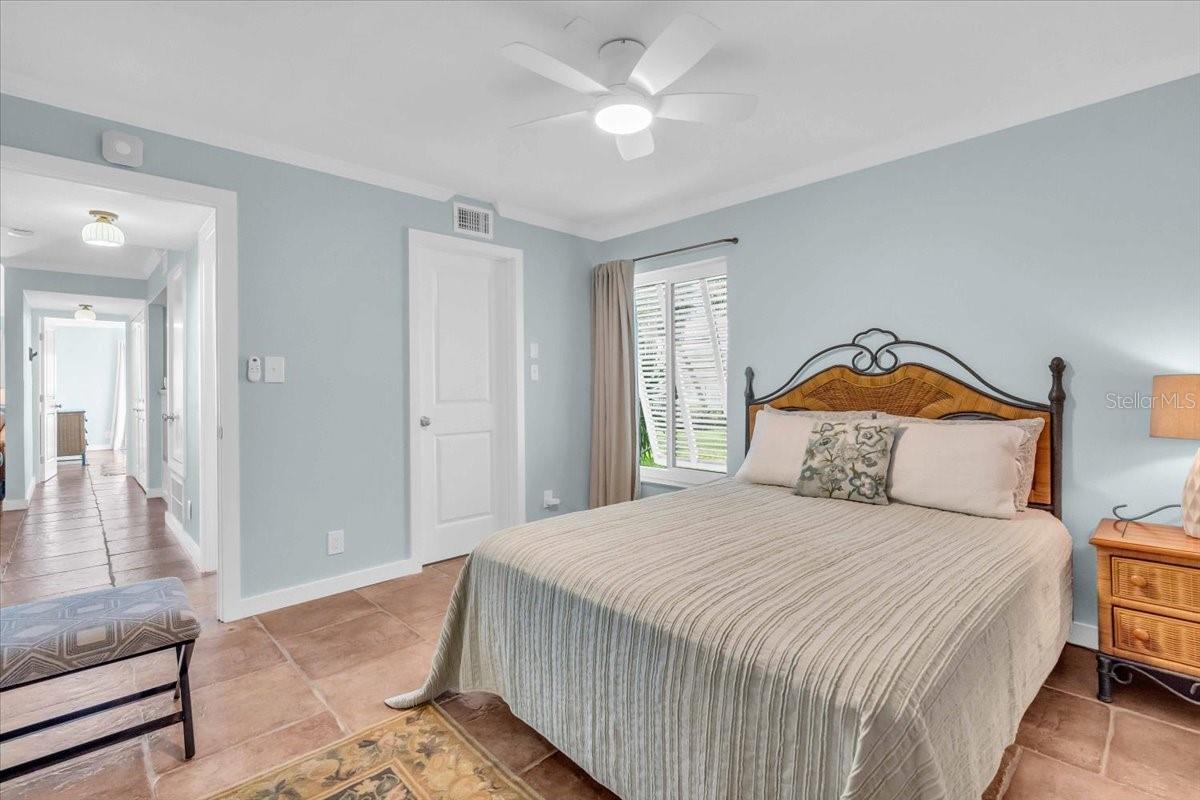 Image 21 of 33 For 7300 Sunshine Skyway Lane S 107