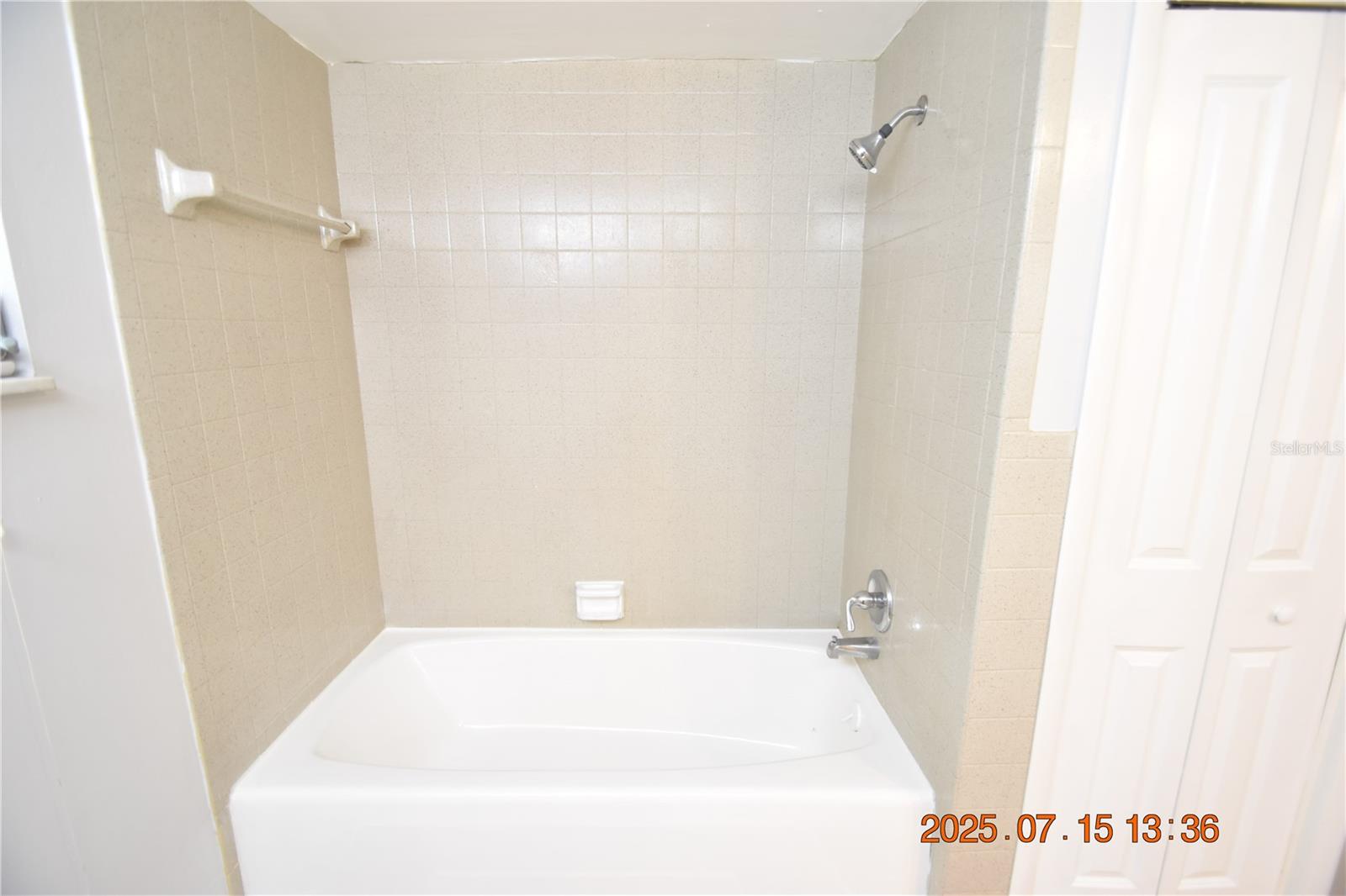 Image 23 of 34 For 1909 13th Avenue S