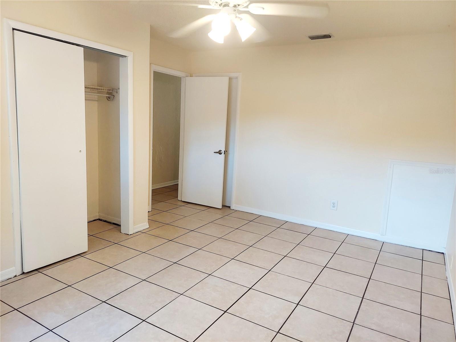 Image 12 of 20 For 4725 19th Street N