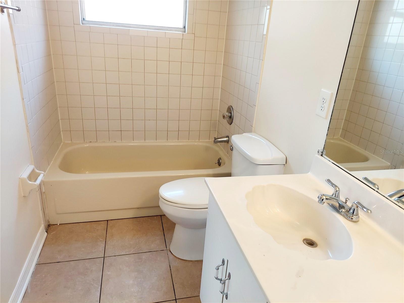Image 14 of 20 For 4725 19th Street N