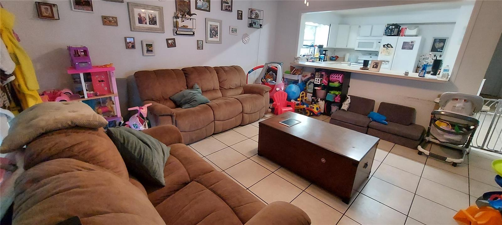 Image 5 of 11 For 4725 19th Street N