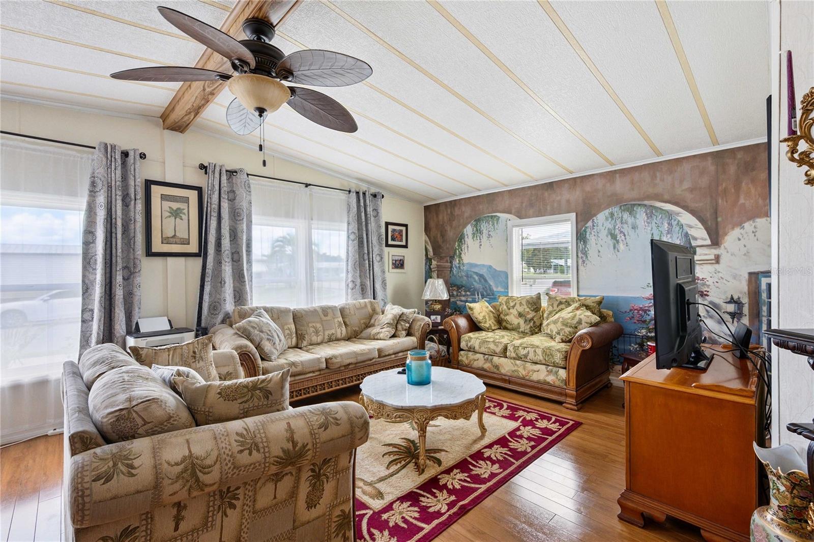 Image 8 of 48 For 5408 Riviera Drive