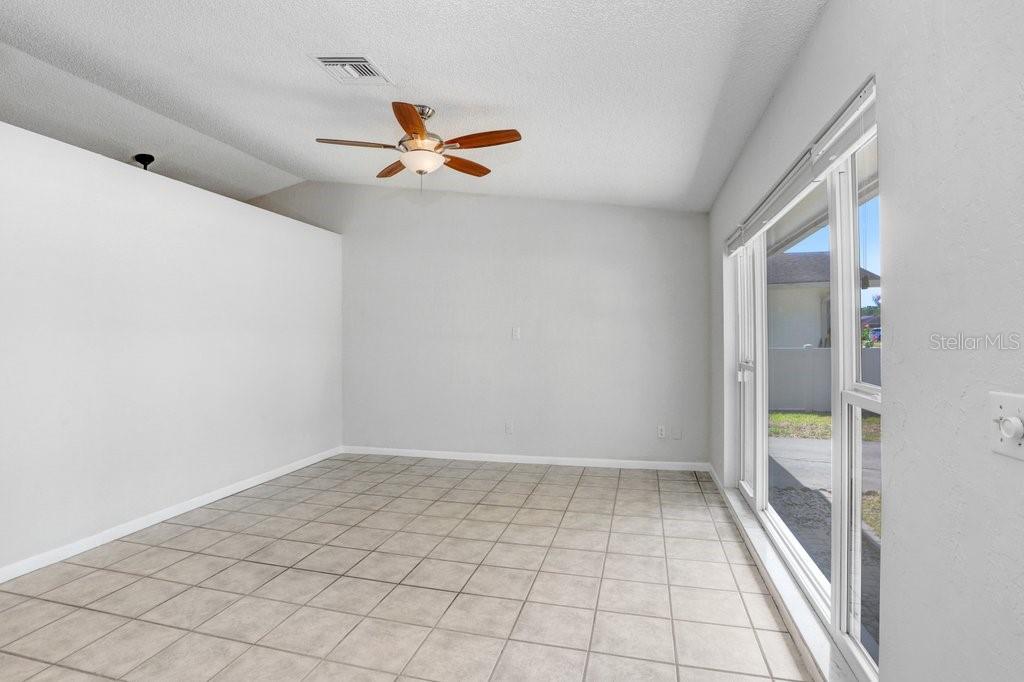 Image 6 of 39 For 5203 Landsman Avenue