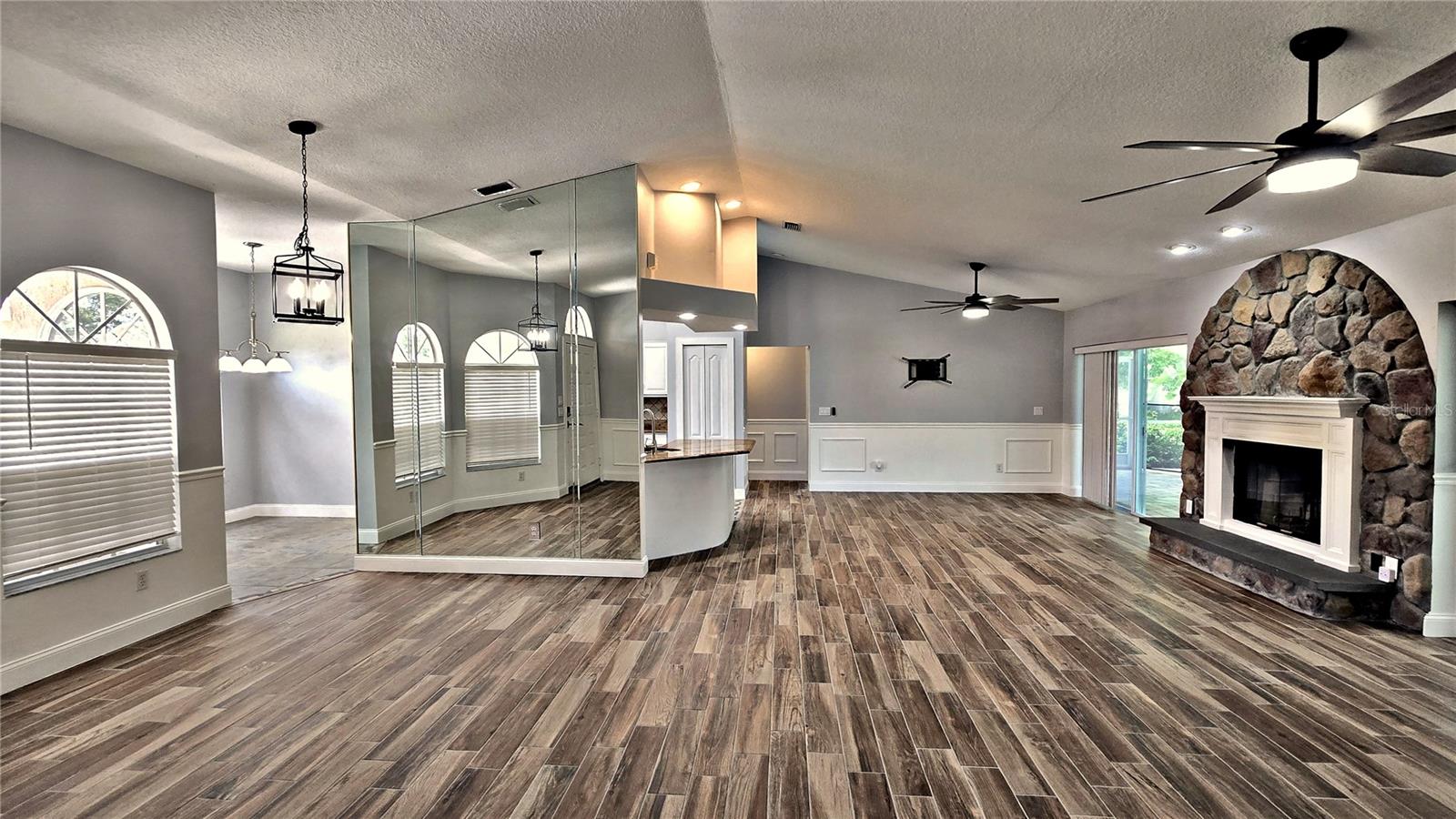 Image 5 of 31 For 22755 Cypress Trail Drive