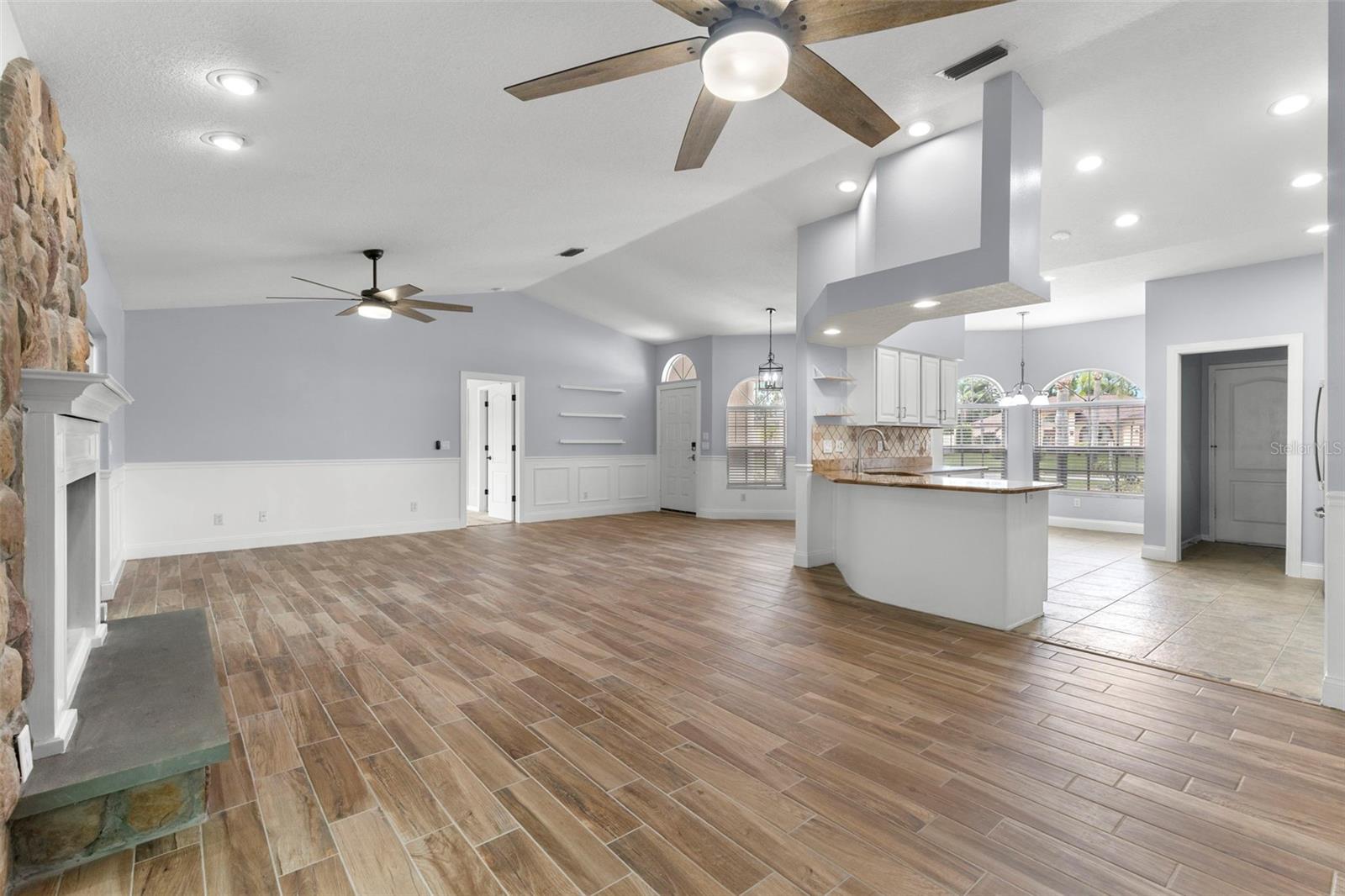 Image 6 of 31 For 22755 Cypress Trail Drive