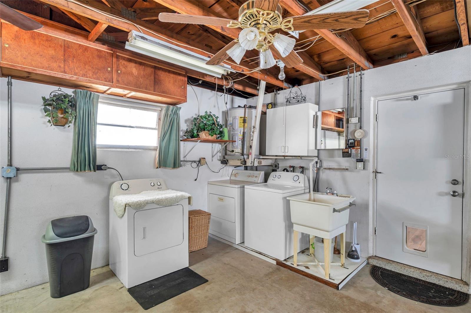 Image 29 of 35 For 4518 15th Avenue N