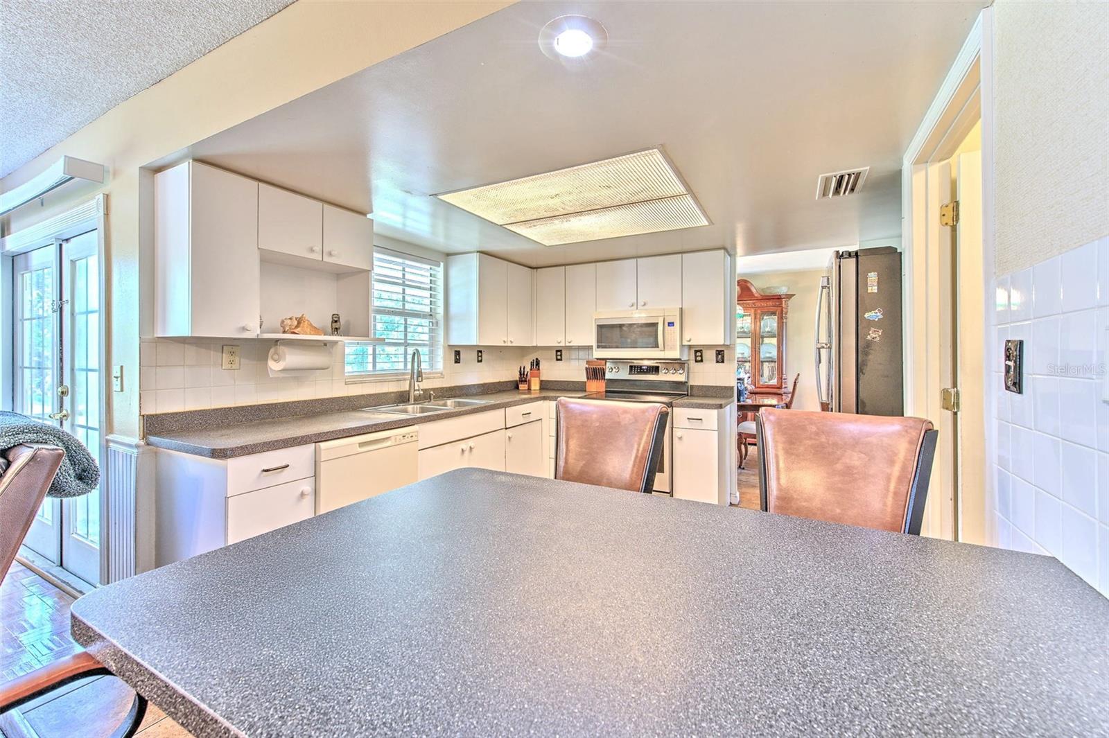 Image 11 of 51 For 3125 12th Avenue E