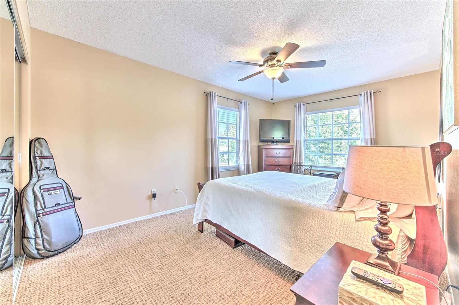 Image 33 of 51 For 3125 12th Avenue E