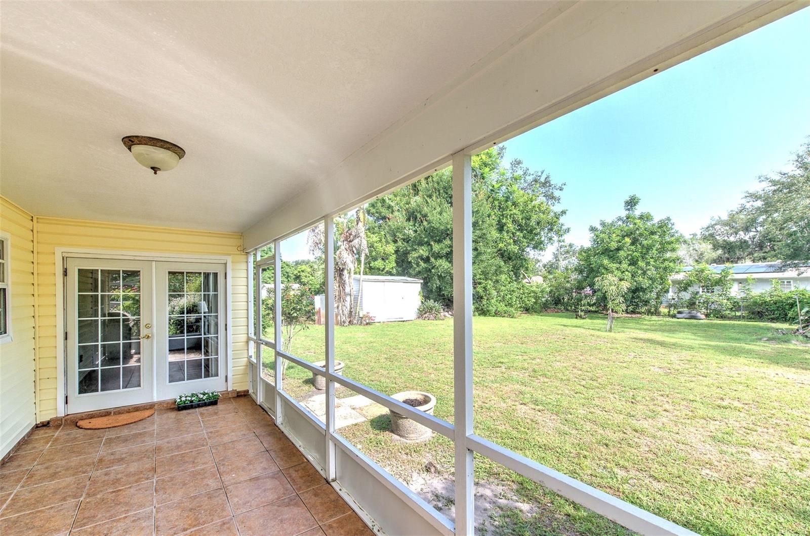Image 36 of 51 For 3125 12th Avenue E