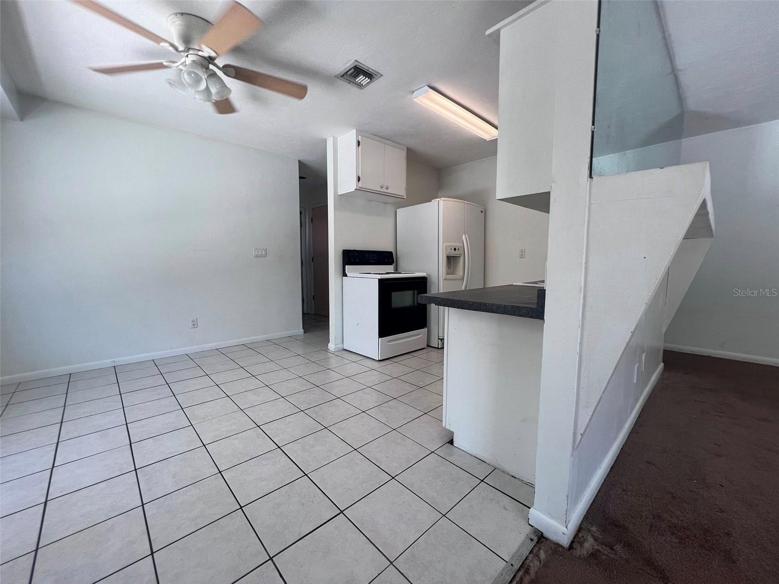Image 15 of 24 For 425 Southwest Boulevard