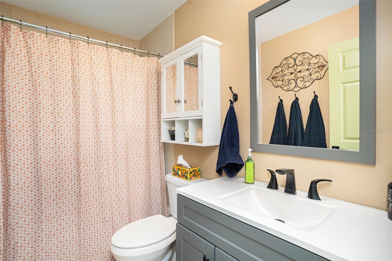Image 17 of 26 For 6634 Woodland Boulevard N