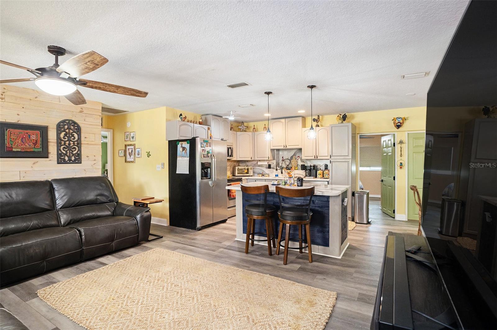 Image 6 of 26 For 6634 Woodland Boulevard N