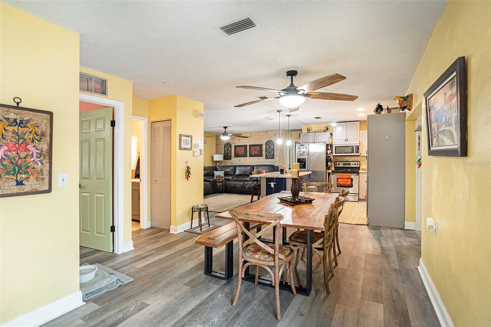 Image 9 of 26 For 6634 Woodland Boulevard N