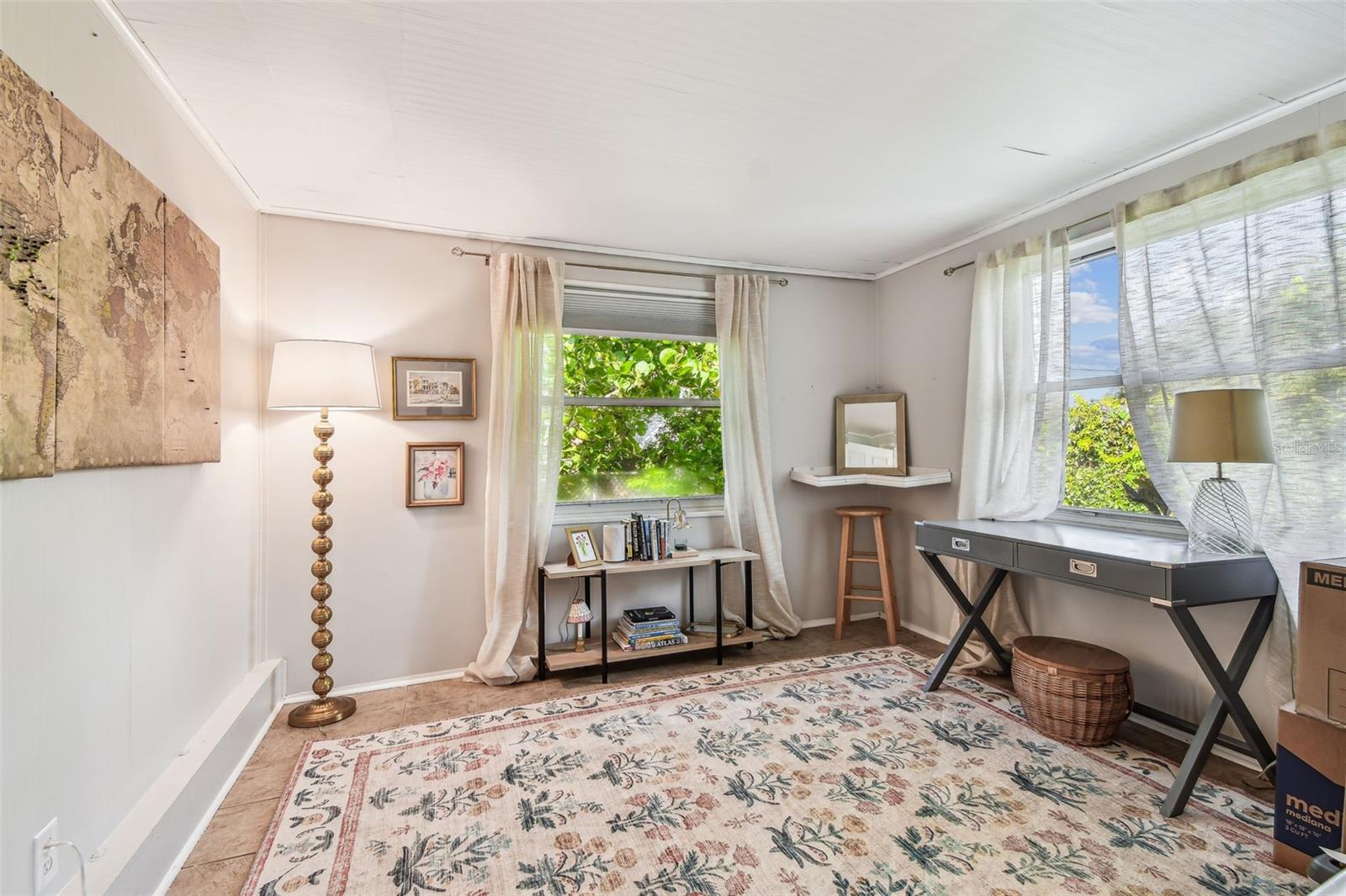 Image 23 of 33 For 2700 52nd Way N