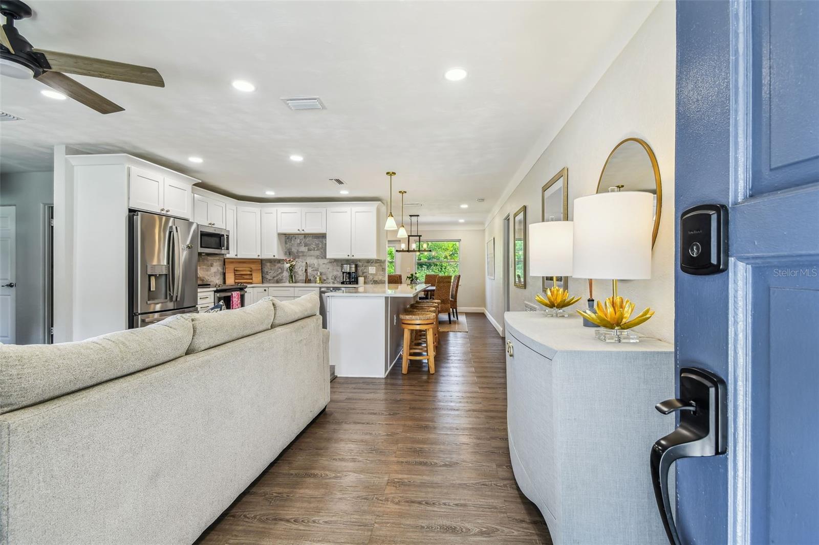 Image 3 of 33 For 2700 52nd Way N