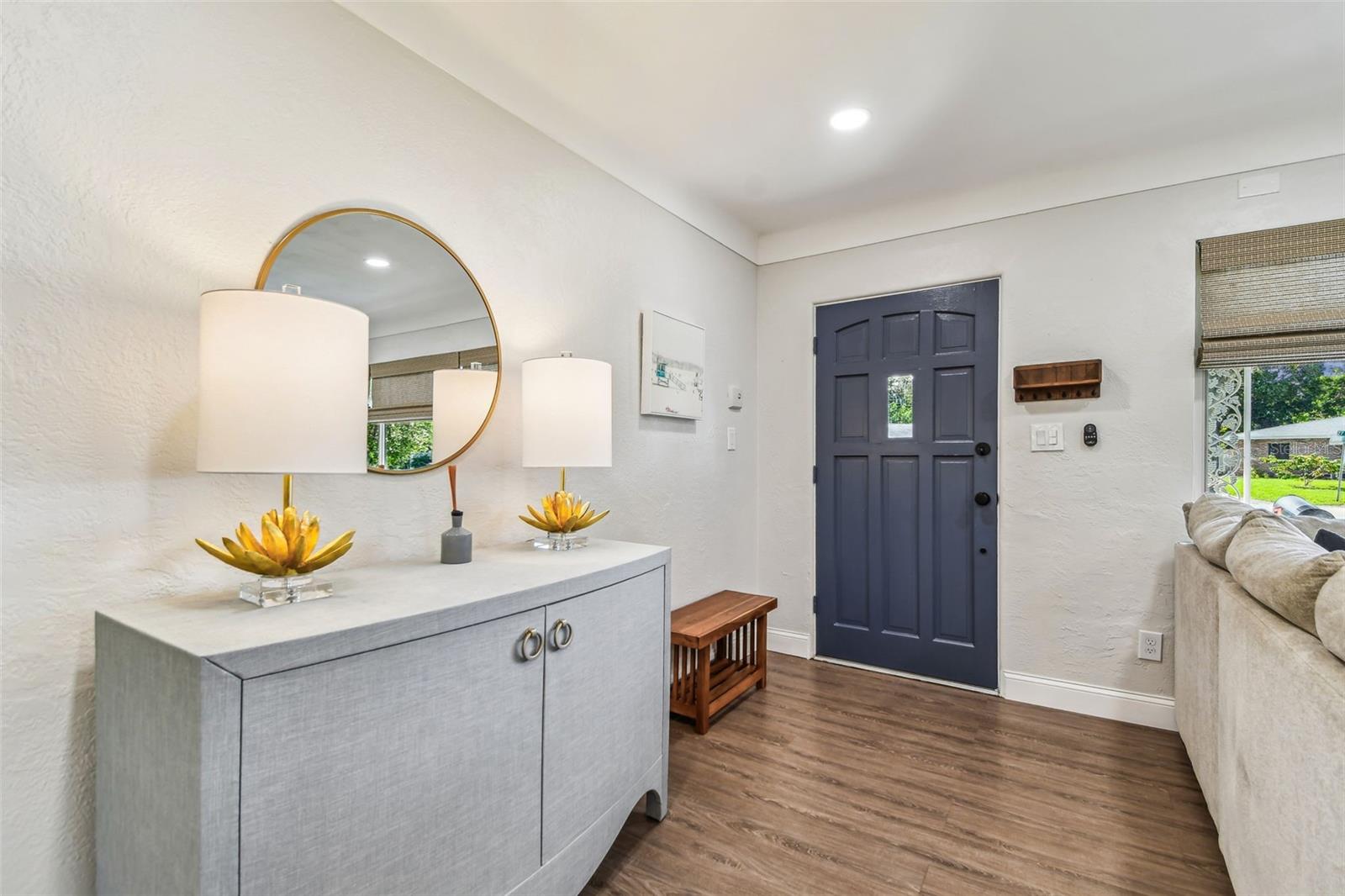 Image 4 of 33 For 2700 52nd Way N