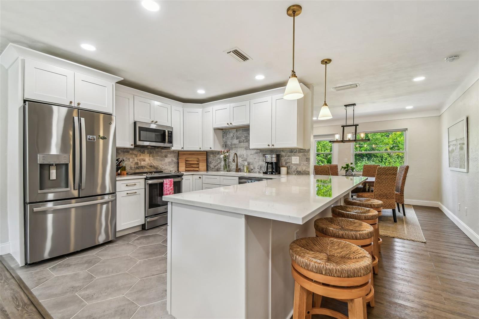 Image 8 of 33 For 2700 52nd Way N