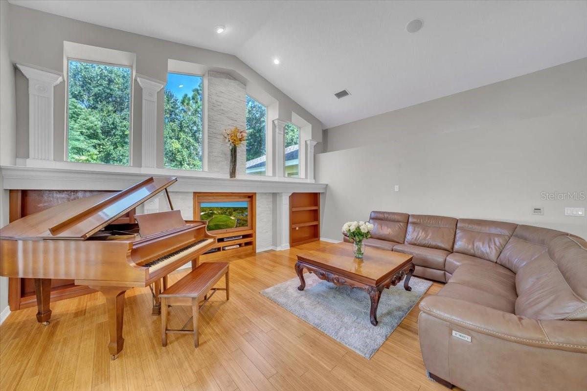 Image 11 of 29 For 5803 Tanagerside Road