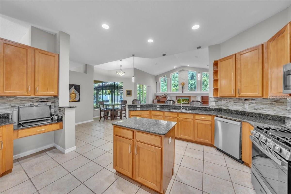Image 8 of 29 For 5803 Tanagerside Road