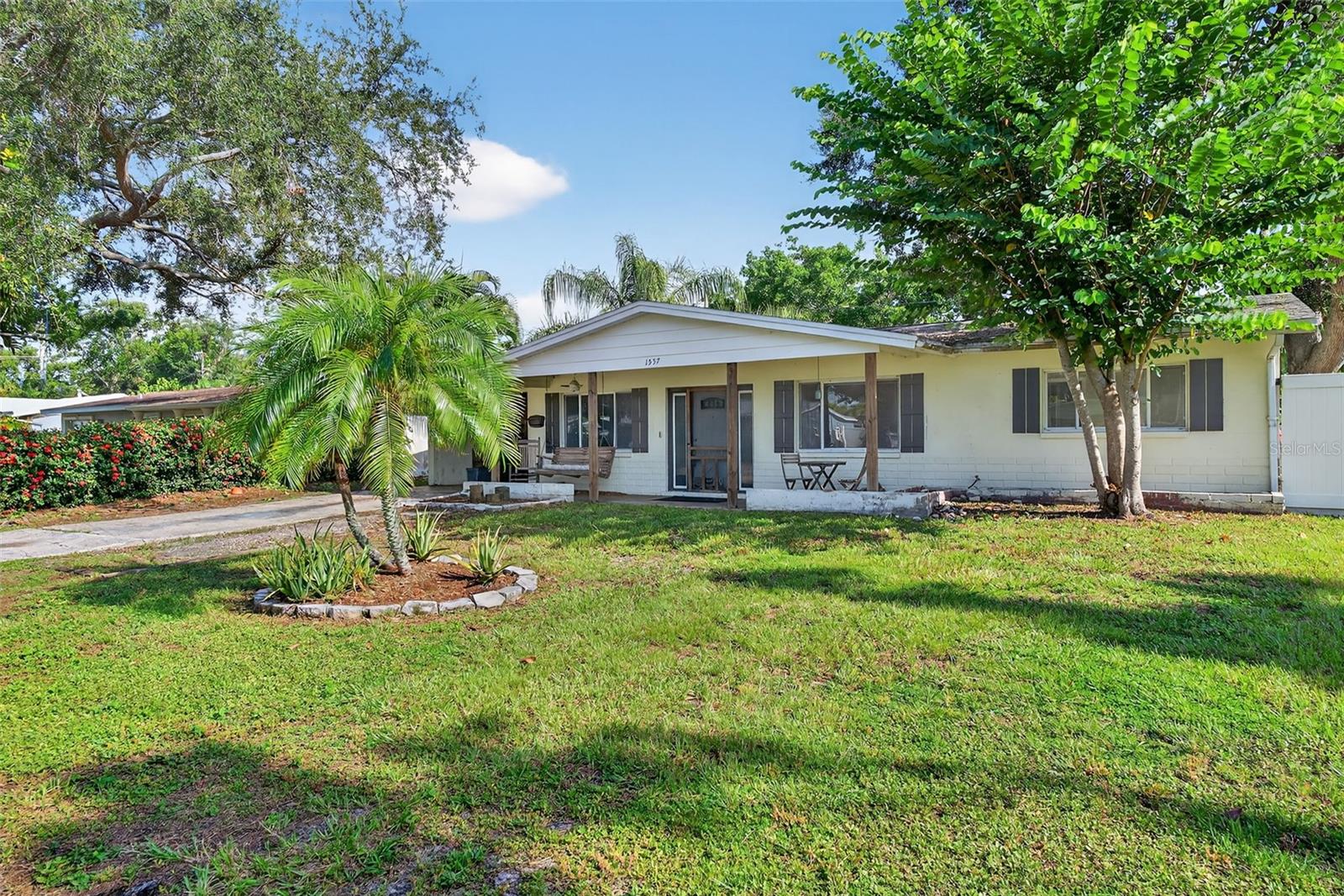 Image 2 of 25 For 1557 79th Avenue N