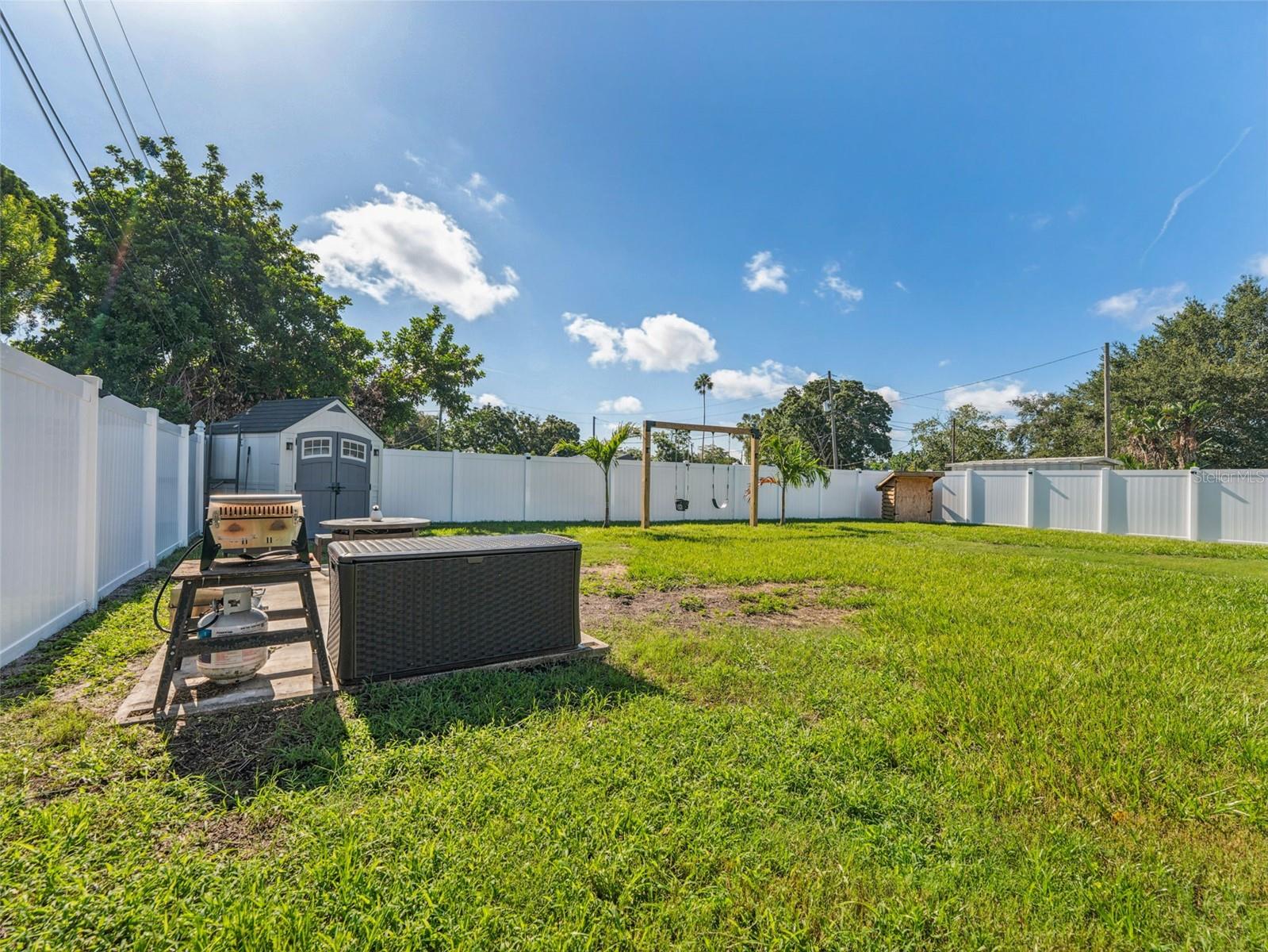 Image 33 of 37 For 9951 53rd Lane N