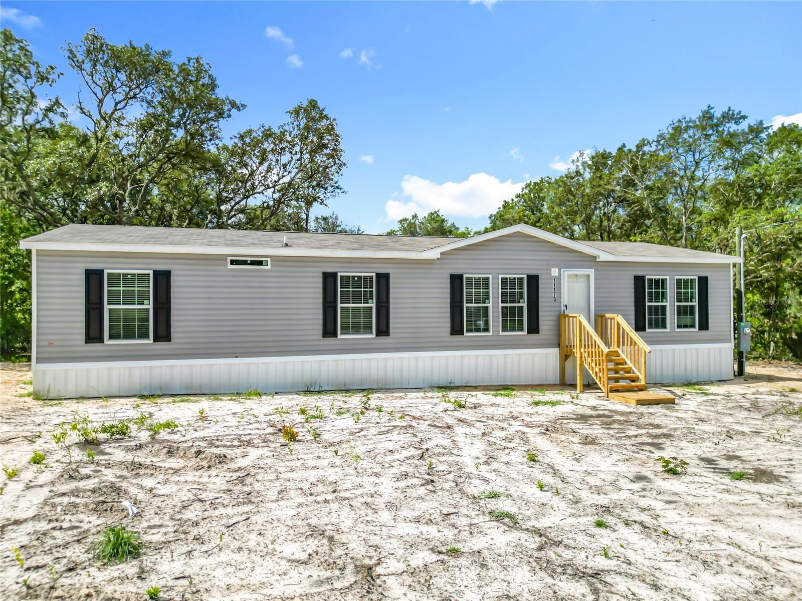 Image 3 of 50 For 11170 71 Street