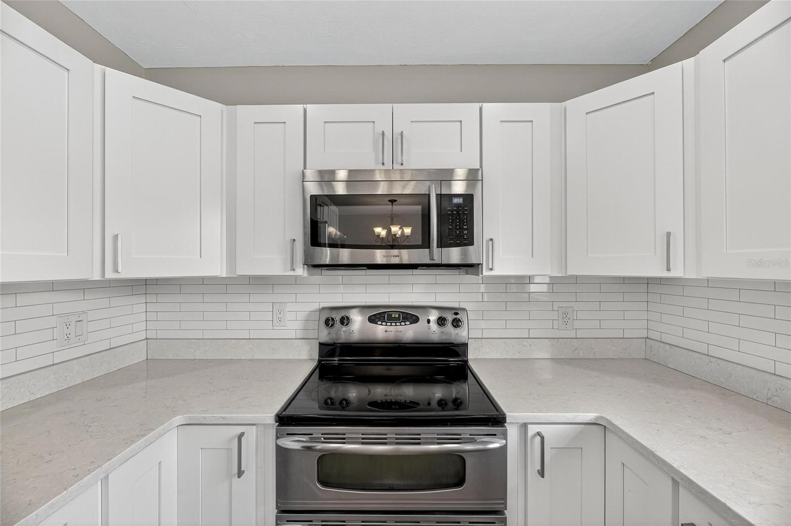 Image 21 of 55 For 10112 66th Avenue