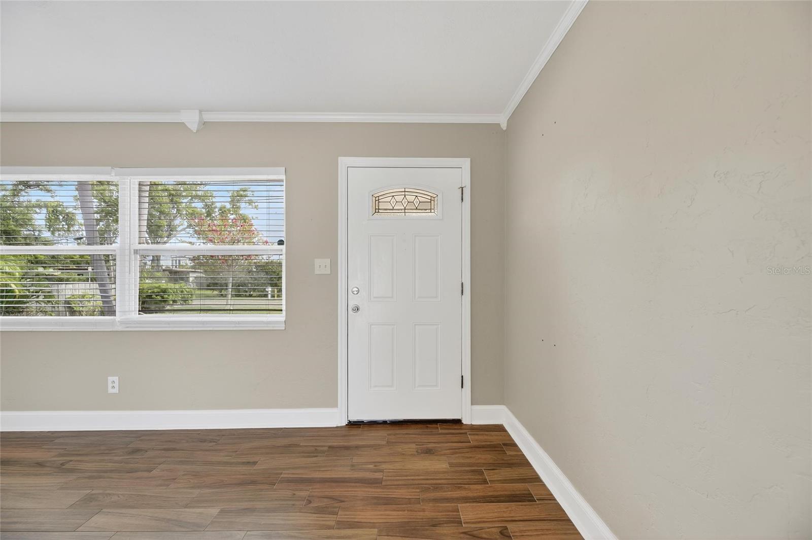 Image 7 of 55 For 10112 66th Avenue