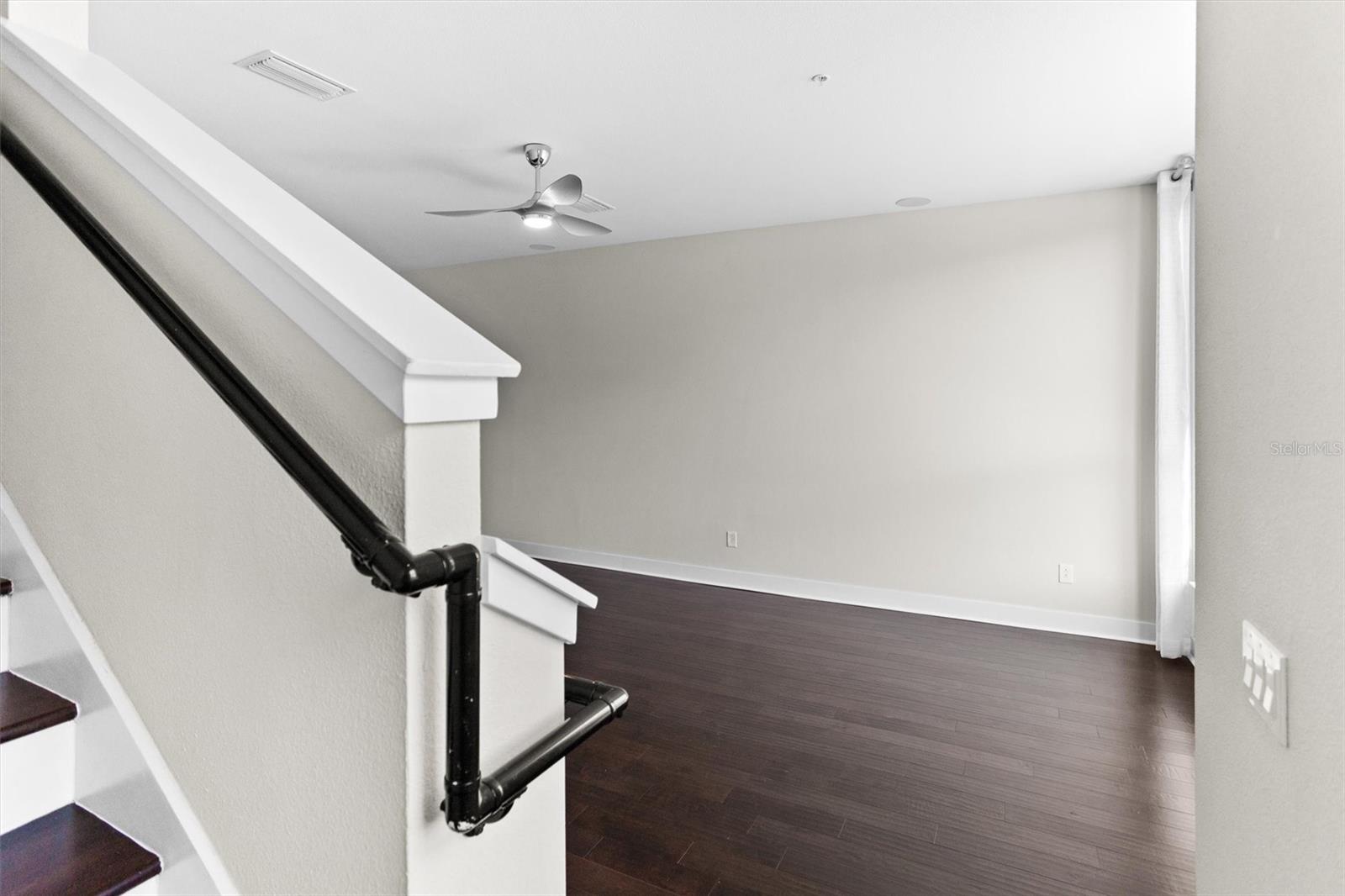 Image 33 of 56 For 818 2nd Avenue N