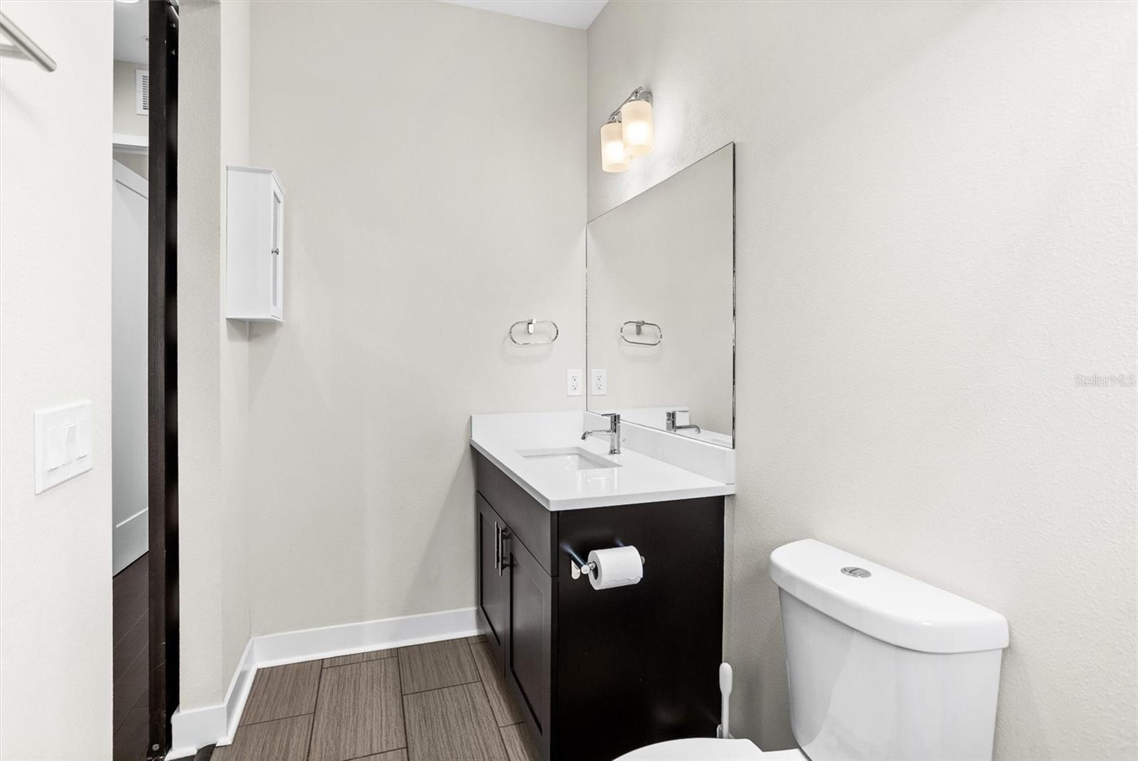 Image 39 of 56 For 818 2nd Avenue N