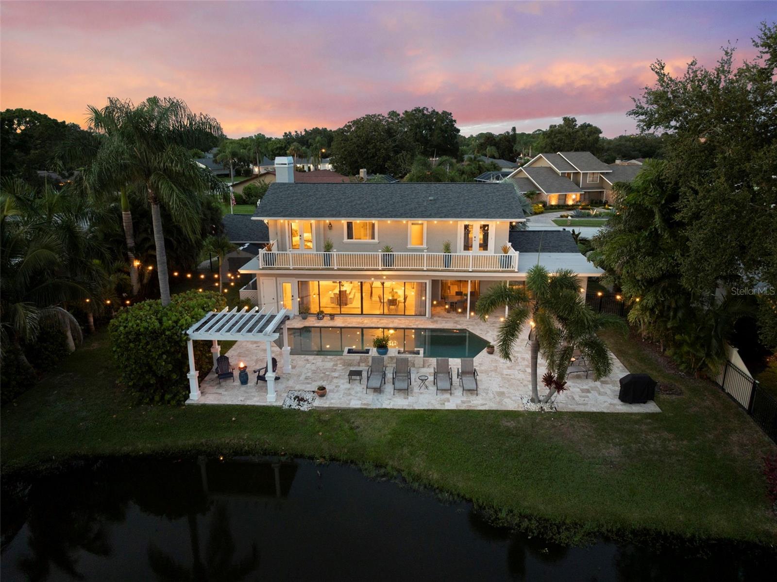 Listing photo id 44 for 2956 Meadow Hill Drive