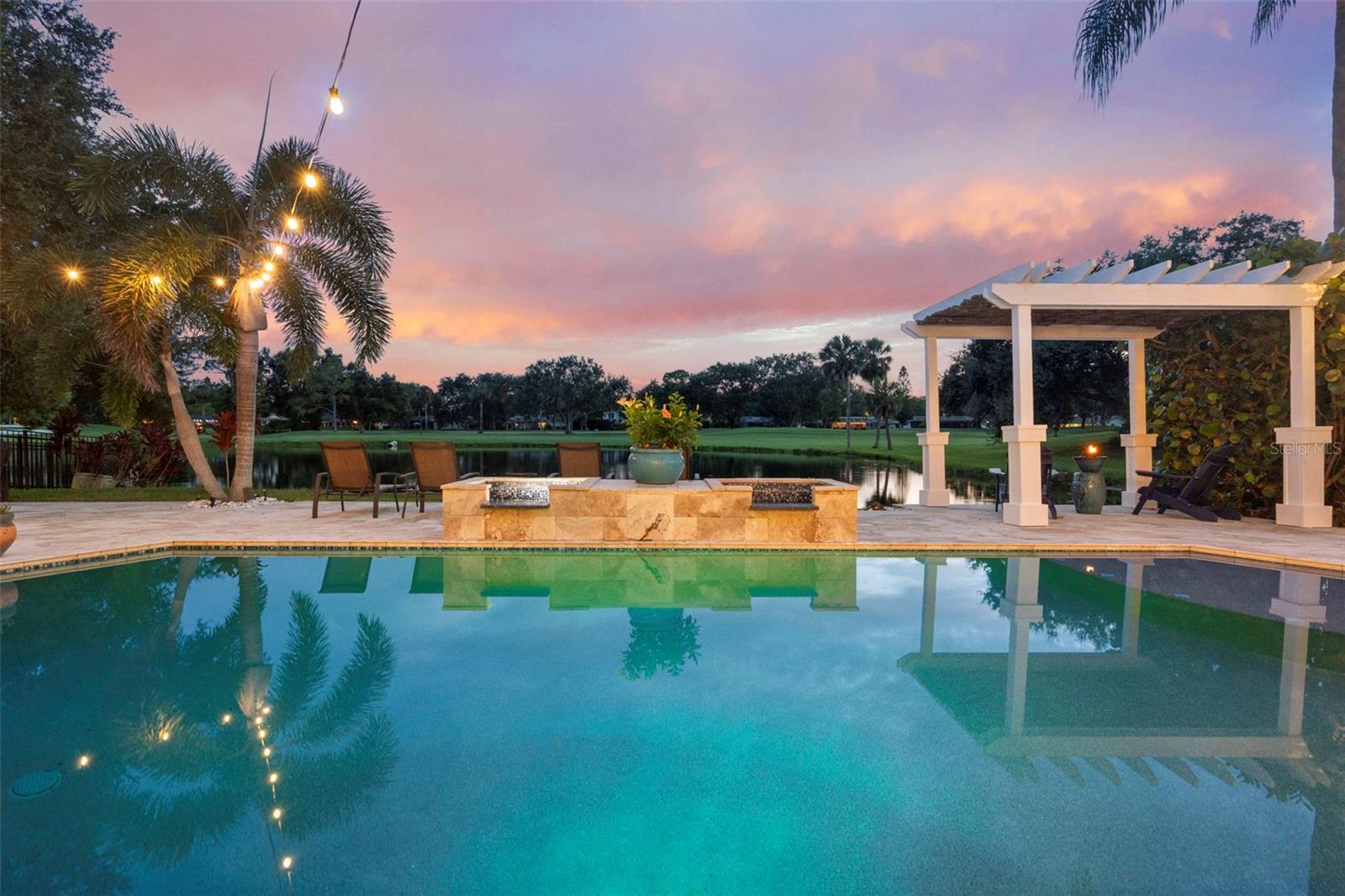 Listing photo id 45 for 2956 Meadow Hill Drive