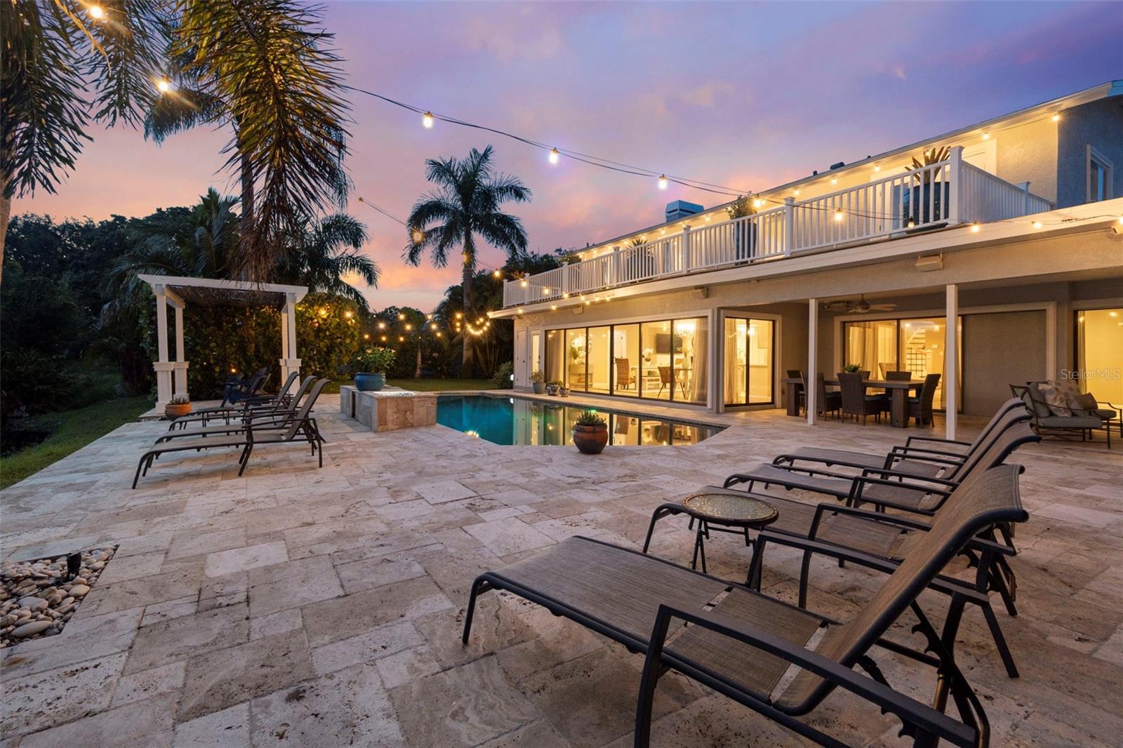 Listing photo id 54 for 2956 Meadow Hill Drive