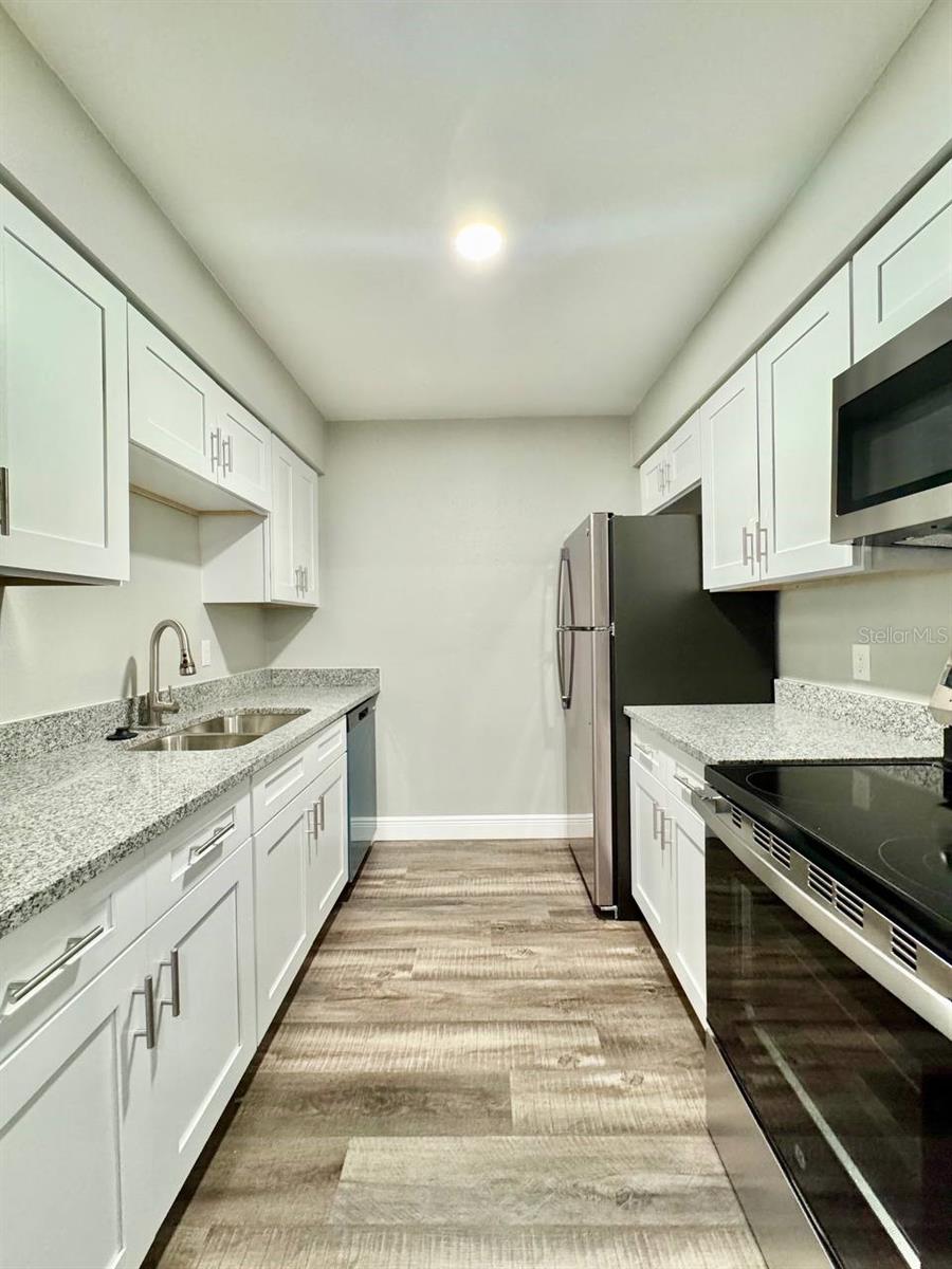 Image 7 of 17 For 9221 Tudor Drive A105
