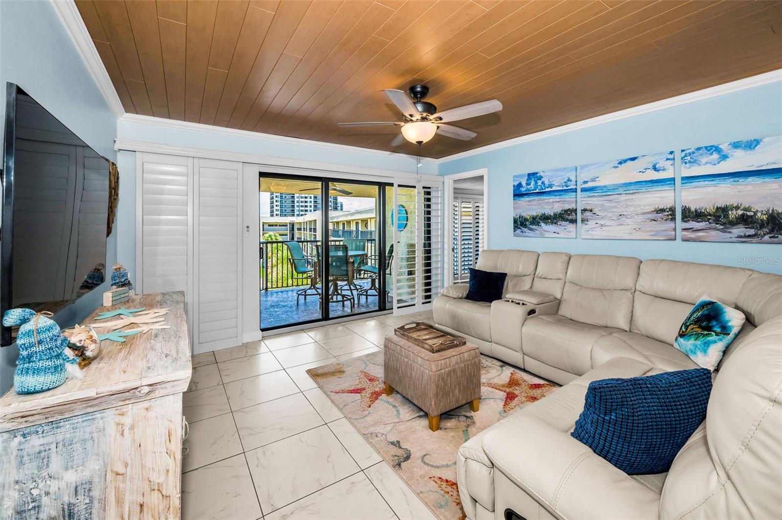 Image 22 of 86 For 3500 Gulf Boulevard 402