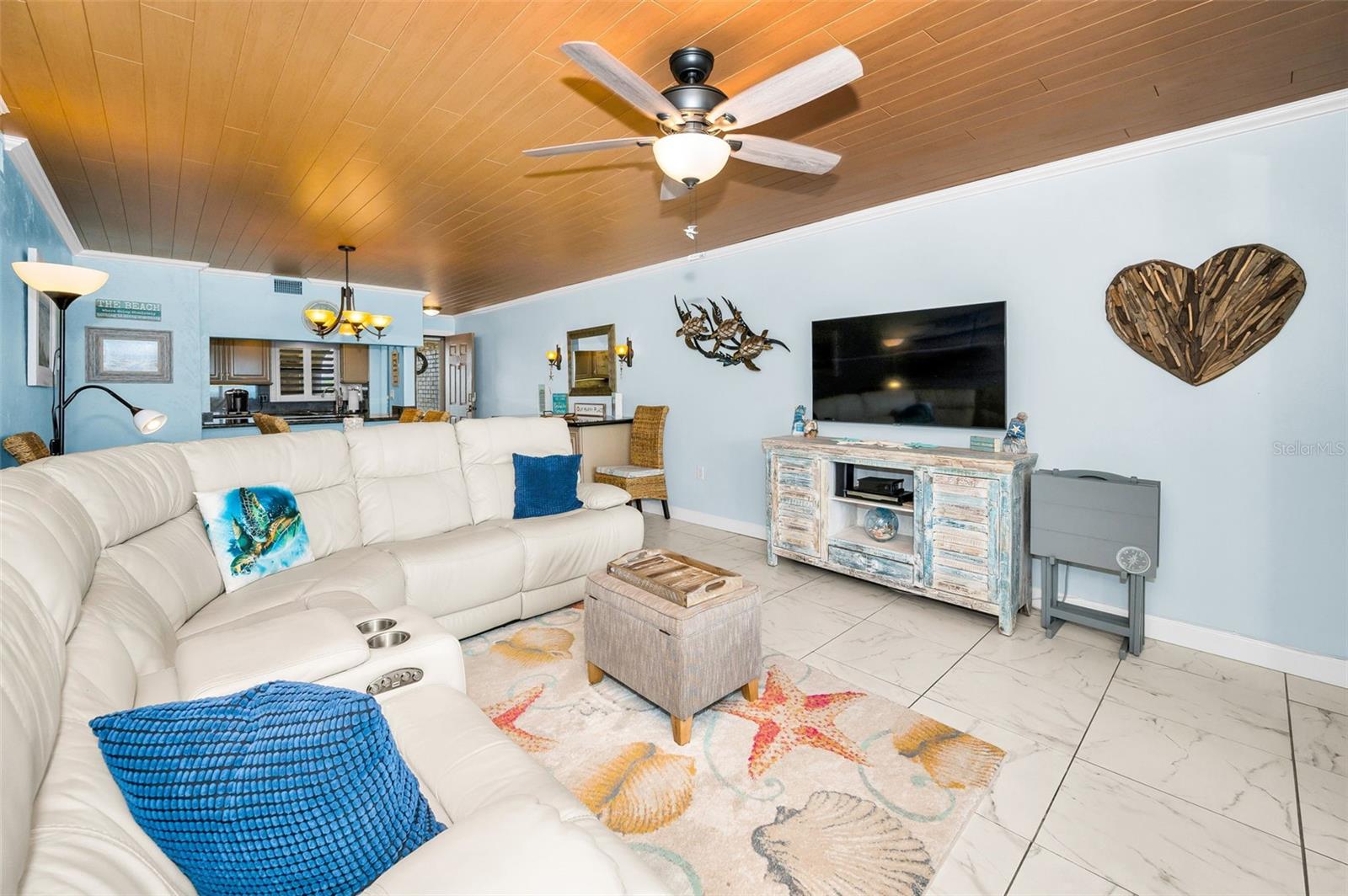 Image 24 of 86 For 3500 Gulf Boulevard 402
