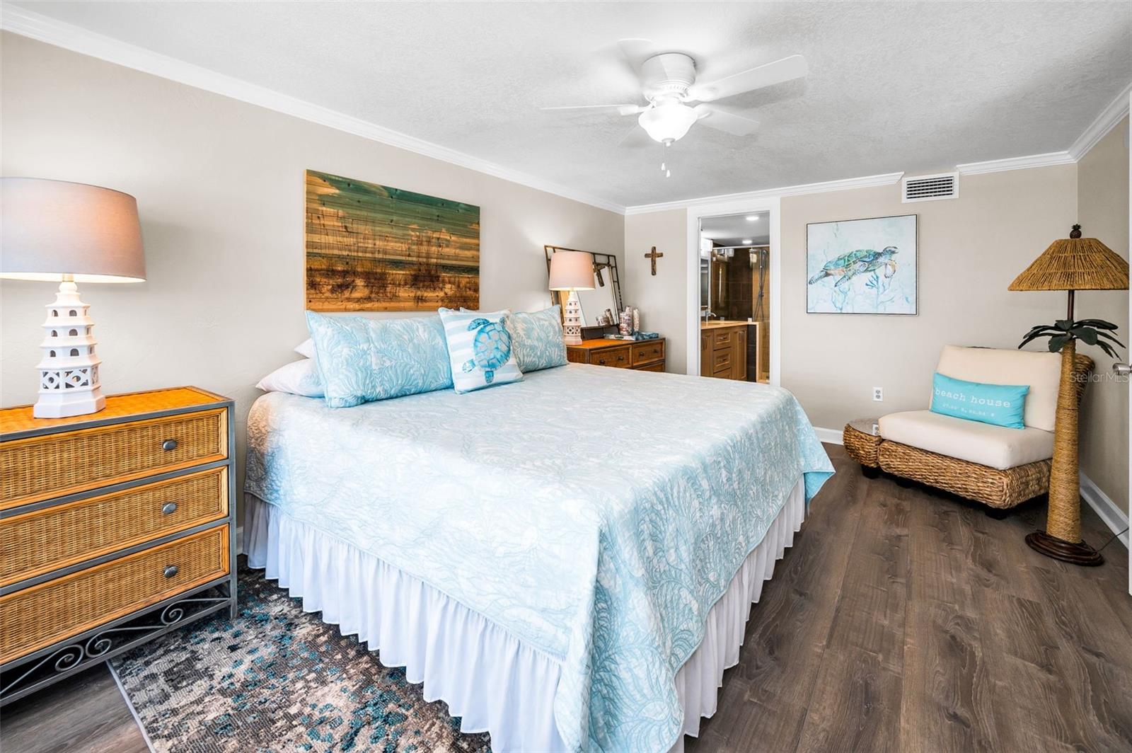 Image 42 of 86 For 3500 Gulf Boulevard 402